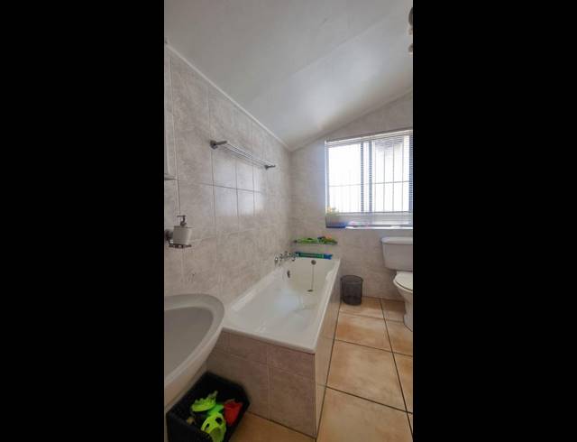 3 BEDROOM PROPERTY TO RENT IN SANDOWN